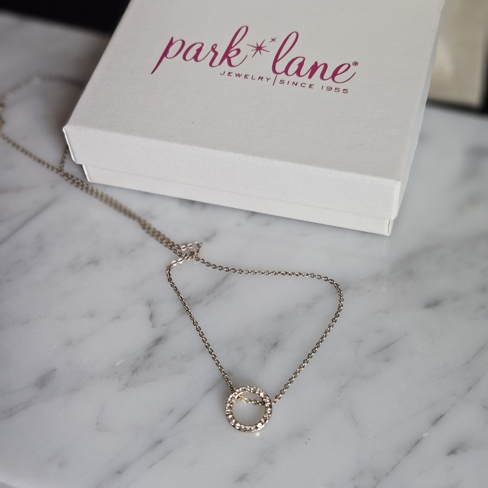 Park Lane Roo *Gold* with box